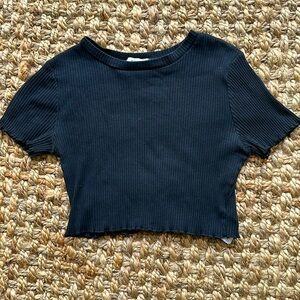 ADIKA Black Crop T Shirt M